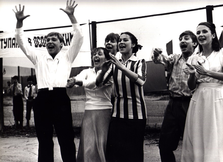 翌日戦争が始まった（86分／35mm）